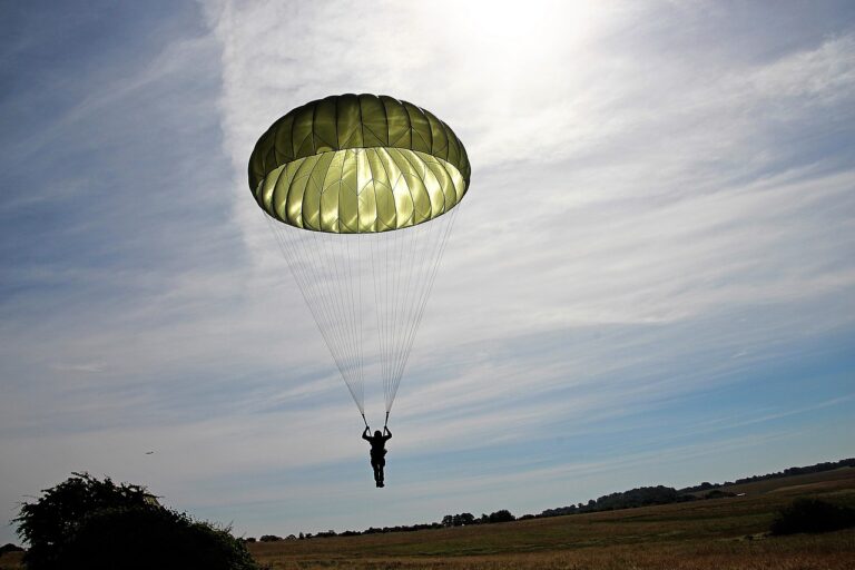 pratiquer le parachutisme